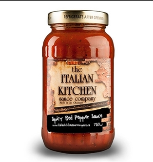The Italian Kitchen - Spicy Red Pepper Sauce 720ml, 1 Each