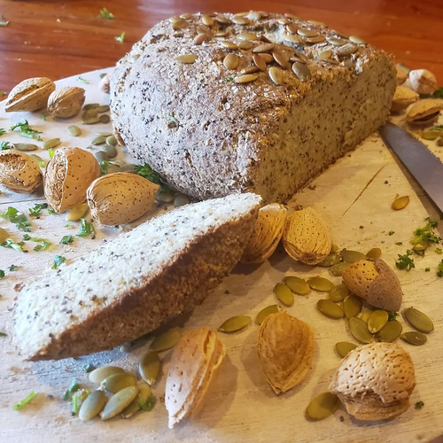 Keto Caveman - Vegan Seed Bread 900g, 1 Each